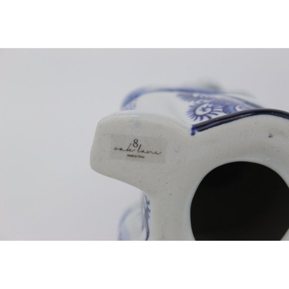 Chinoiserie Monkey Candlestick Holders, White Delft Style Pair - Picture 7 of 9